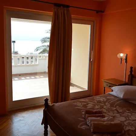 Pansion & Sidro Apartment
